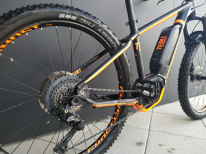 GHOST Hybride Teru B5.7+ black/orange - M