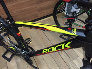 ROCK MACHINE Manhattan 40 29