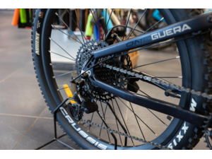 CRUSSIS ONE-Guera 9.8-S, předváděcí - 15"