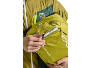 Batoh ORTOVOX Traverse Light 15L Dirty Daisy
