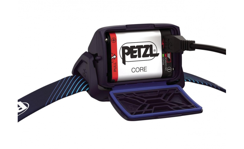 Čelovka PETZL Actik Core 2022 Blue