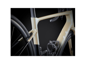 LIV Avail Advanced 1 Shoreline