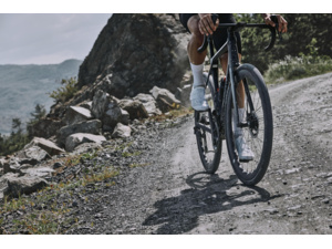 Sada kol FULCRUM Sharq Carbon HH12/142 USB