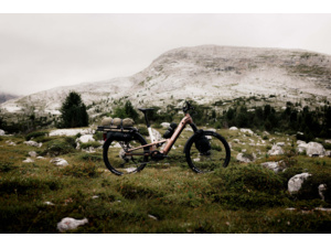 GHOST E-ASX ABS Low EQ