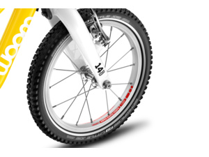 Odrážedlo WOOM GO 1 Plus Vibrant Yellow