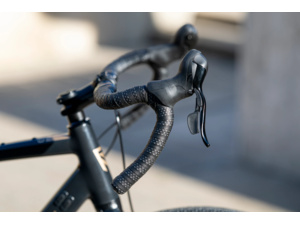 ROCK MACHINE Gravelride 200 Gloss Black/Sand