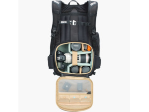 Batoh EVOC CP18 Black