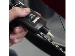 Voskový olej DYNAMIC Slick Wax 100ml