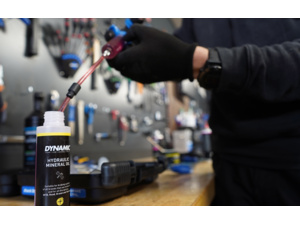 Minerální olej DYNAMIC Hydraulic Mineral Oil - 100ml