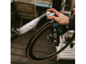 Čistič DYNAMIC Dirt Destroy Spray 400ml