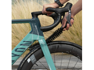 Kartáč DYNAMIC So Long Brush