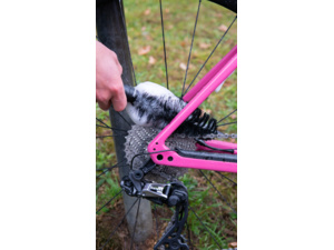 Kartáč DYNAMIC Cone Brush