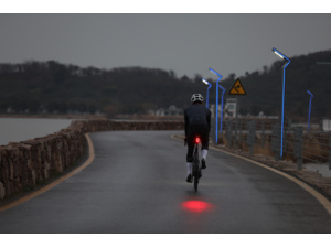 Zadní blikačka iGPSport SR Mini Radar