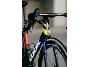 LOOK 795 Blade 2 RS Iconic Radial Campagnolo SR 13 WRL Bora WTO 60