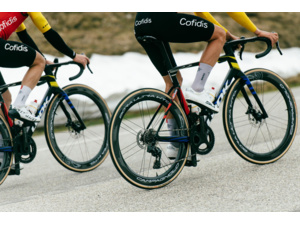 LOOK 795 Blade 2 RS Iconic Radial Campagnolo SR 13 WRL Bora WTO 60