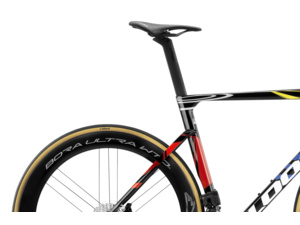 LOOK 795 Blade 2 RS Iconic Radial Campagnolo SR 13 WRL Bora WTO 60