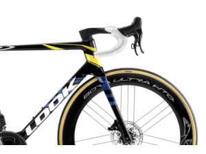 LOOK 795 Blade 2 RS Iconic Radial Campagnolo SR 13 WRL Bora WTO 60