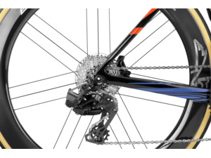 LOOK 795 Blade 2 RS Iconic Radial Campagnolo SR 13 WRL Bora WTO 60