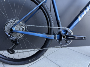 GHOST Asket CF Full Party M