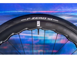 Sada kol FULCRUM Soniq Carbon 2WF C25