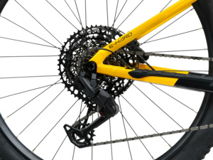 CRUSSIS e-Hard 11.11 600 Wh