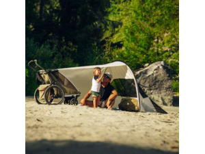 Plachta Thule proti slunci a větru