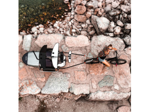 Vozík za kolo pro sportovní vybavení