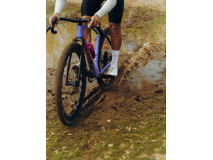 LOOK G85 Speckled Sand/Black Shimano GRX Di2 2X12 Fulcrum Soniq