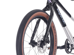 SUPERIOR TEAM 20 Gloss Brushed Alu/Rainbow Black