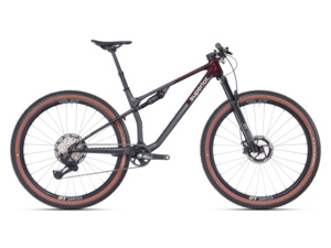 SUPERIOR XF 9.6 Team Red Carbon/Matte Carbon