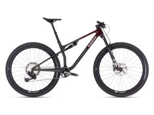 SUPERIOR XF 9.6 Team Red Carbon/Matte Carbon